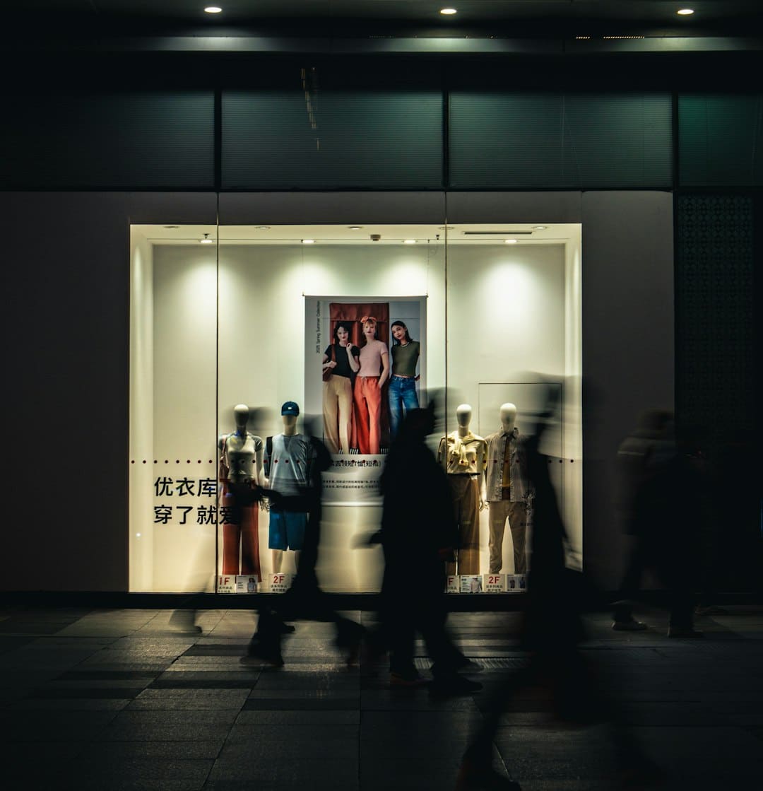 当机器人成为“店小二”